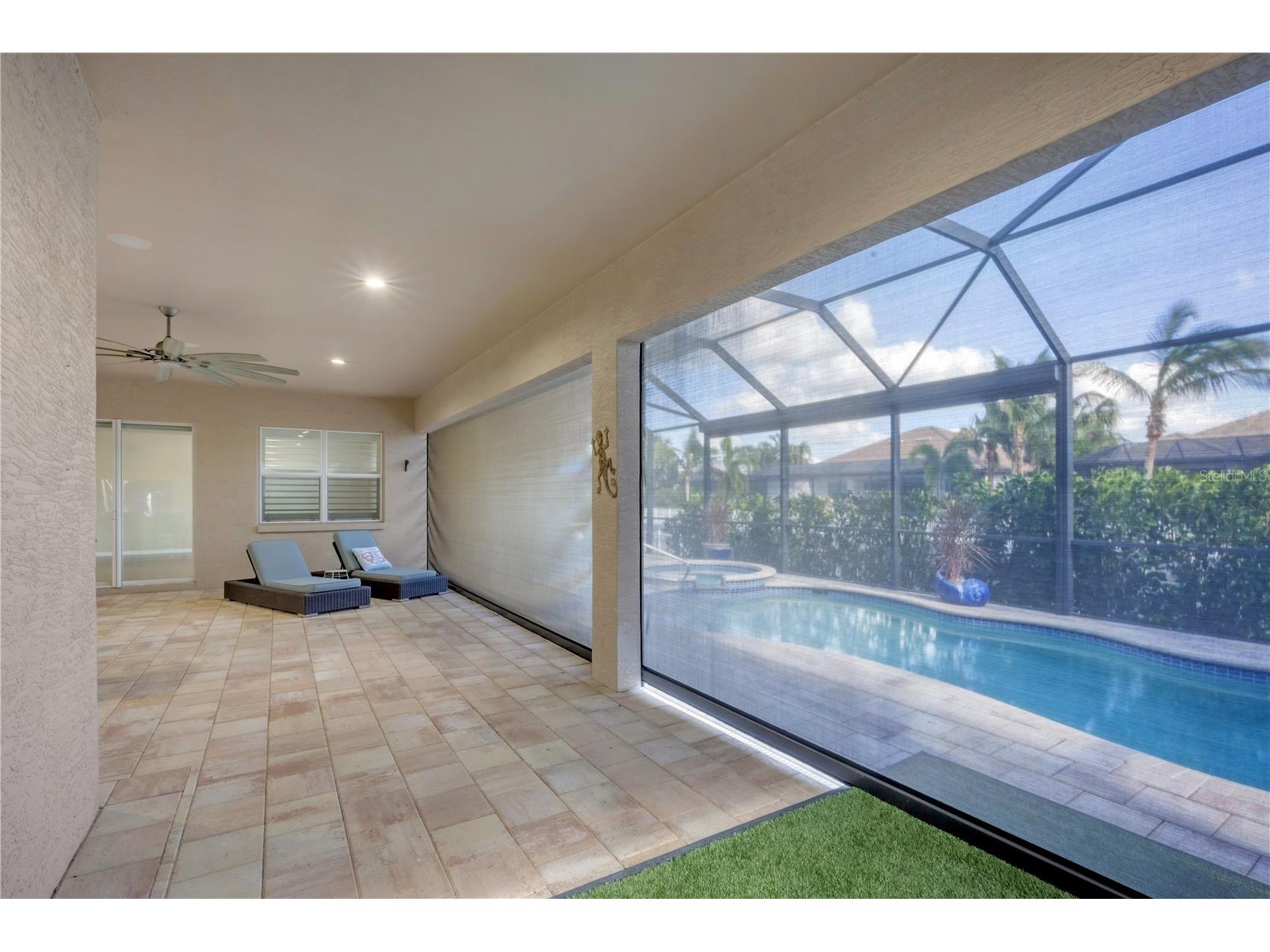 575 Fore Drive Bradenton FL 34208 A4676649 image14