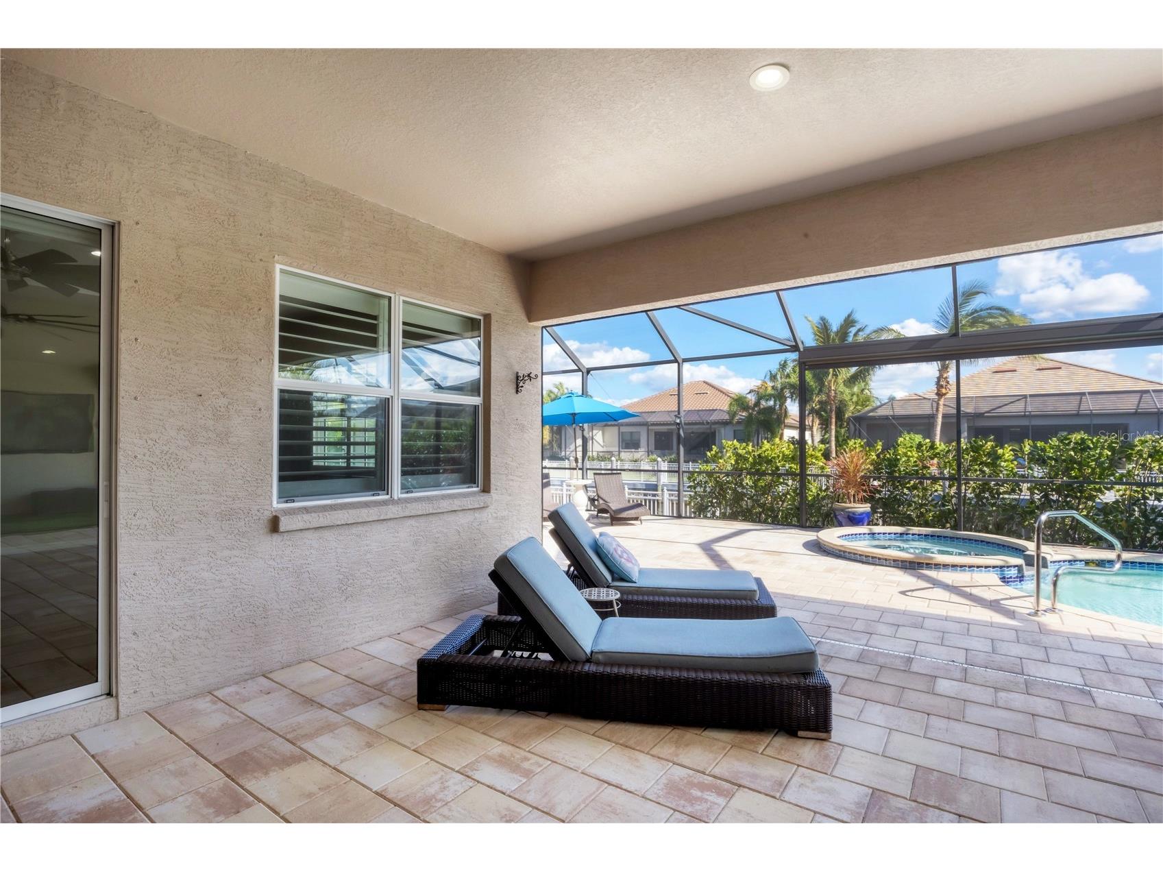 575 Fore Drive Bradenton FL 34208 A4676649 image16