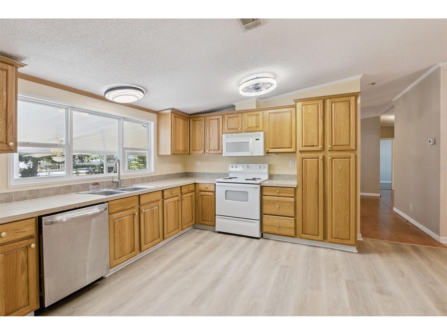 575 Lindsey Drive Lakeland FL 33809 OM723156 image24