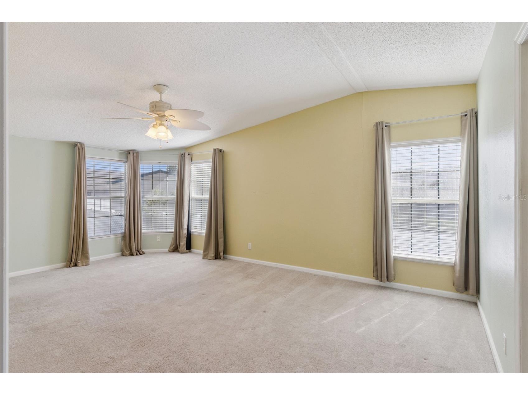 575 Lindsey Drive Lakeland FL 33809 OM723156 image34