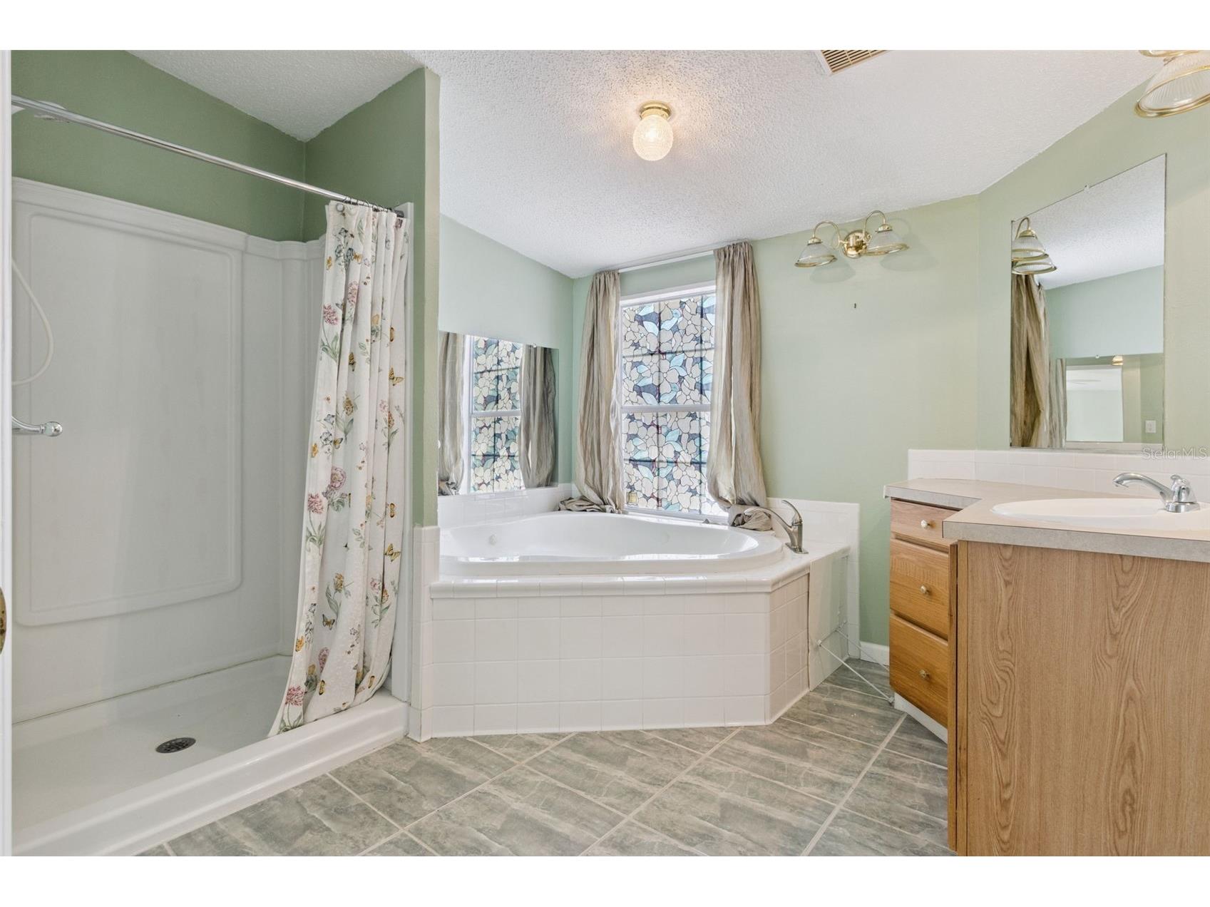 575 Lindsey Drive Lakeland FL 33809 OM723156 image44