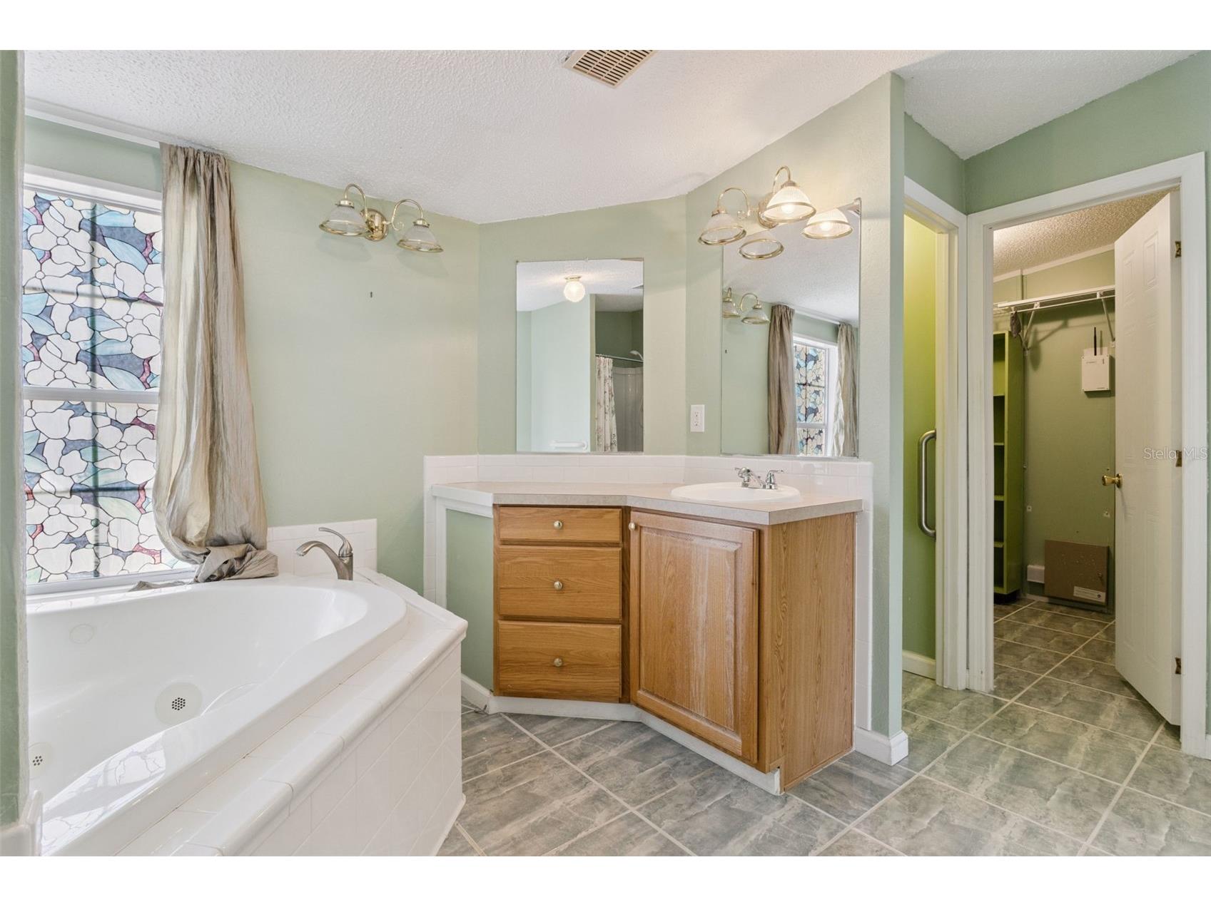 575 Lindsey Drive Lakeland FL 33809 OM723156 image45