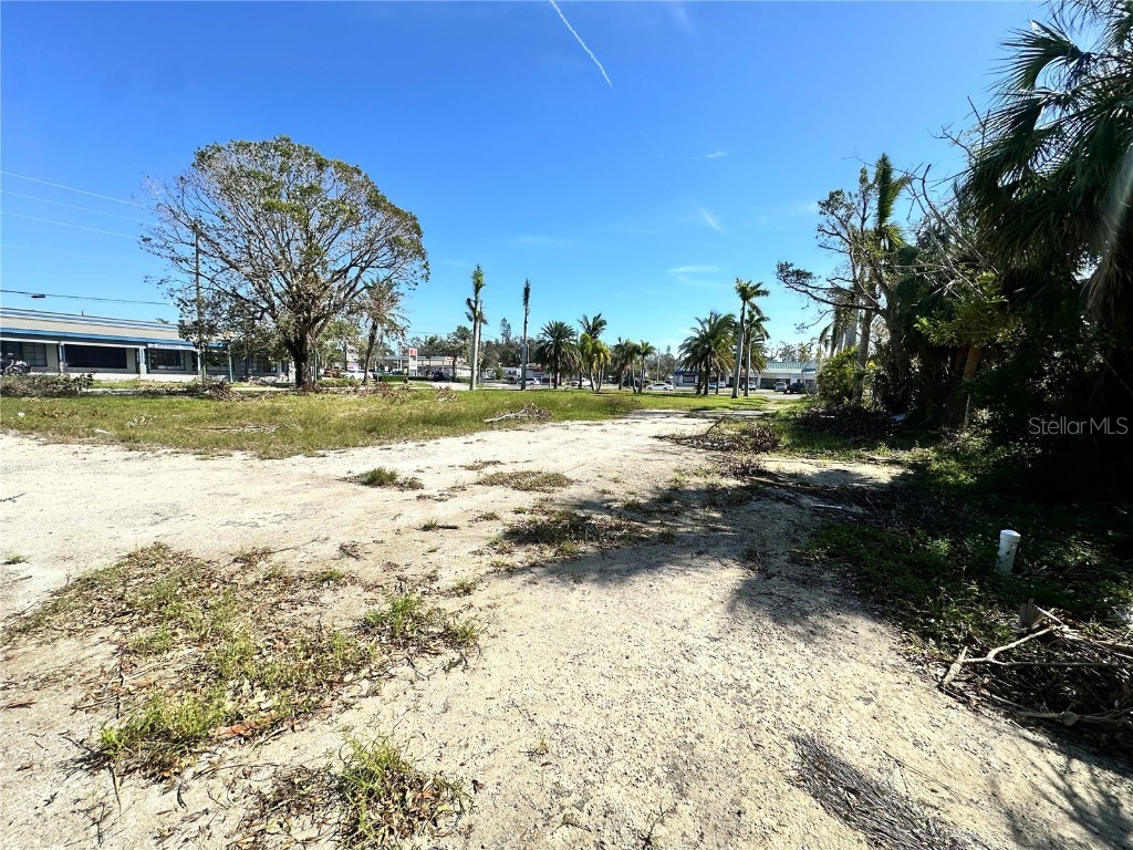 575 N Washington Boulevard Sarasota FL 34236 A4626171 image4