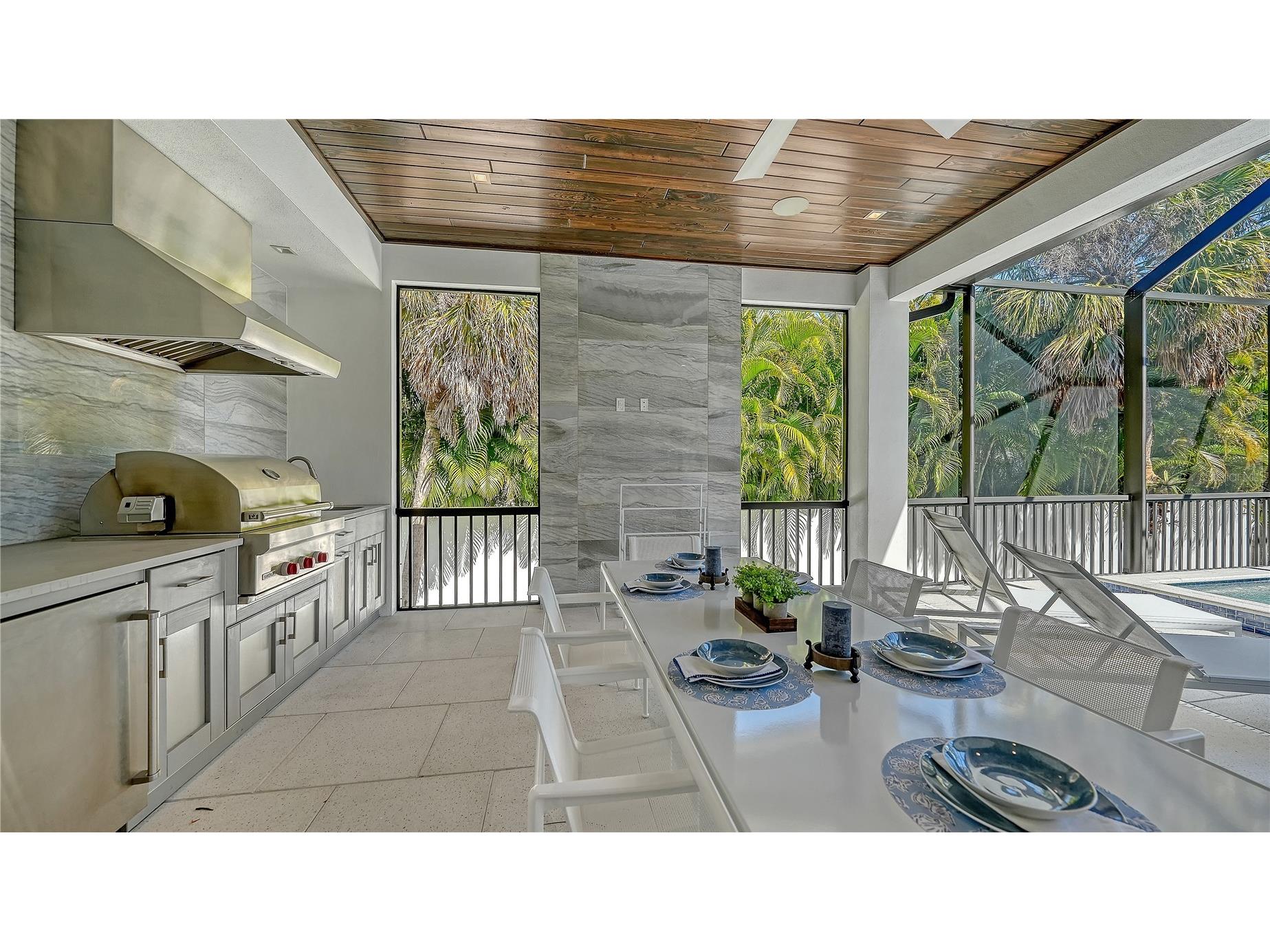 575 S Spoonbill Drive Sarasota FL 34236 A4682428 image11