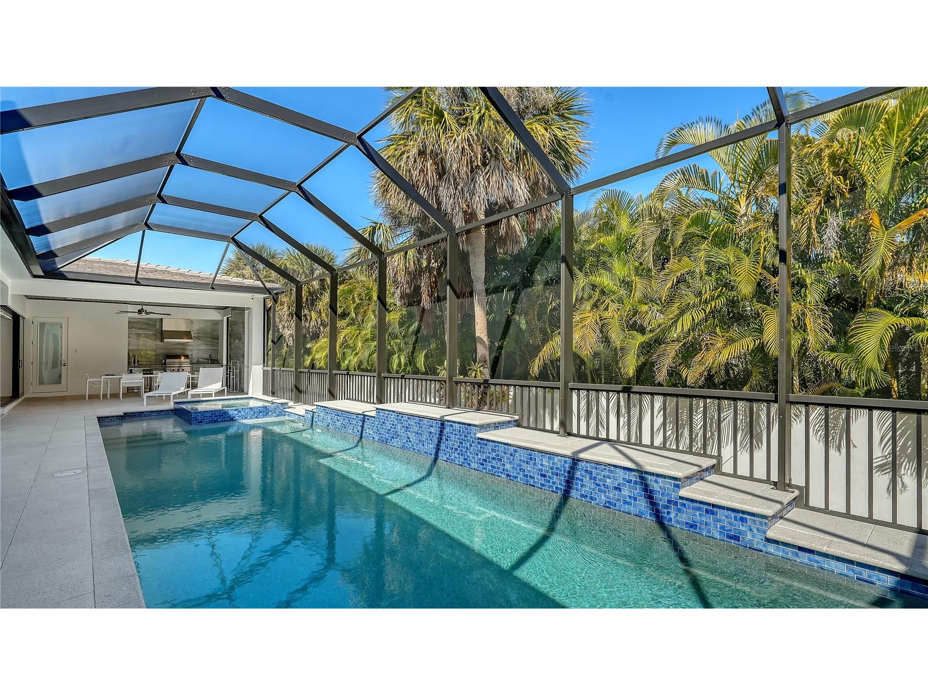 575 S Spoonbill Drive Sarasota FL 34236 A4682428 image13