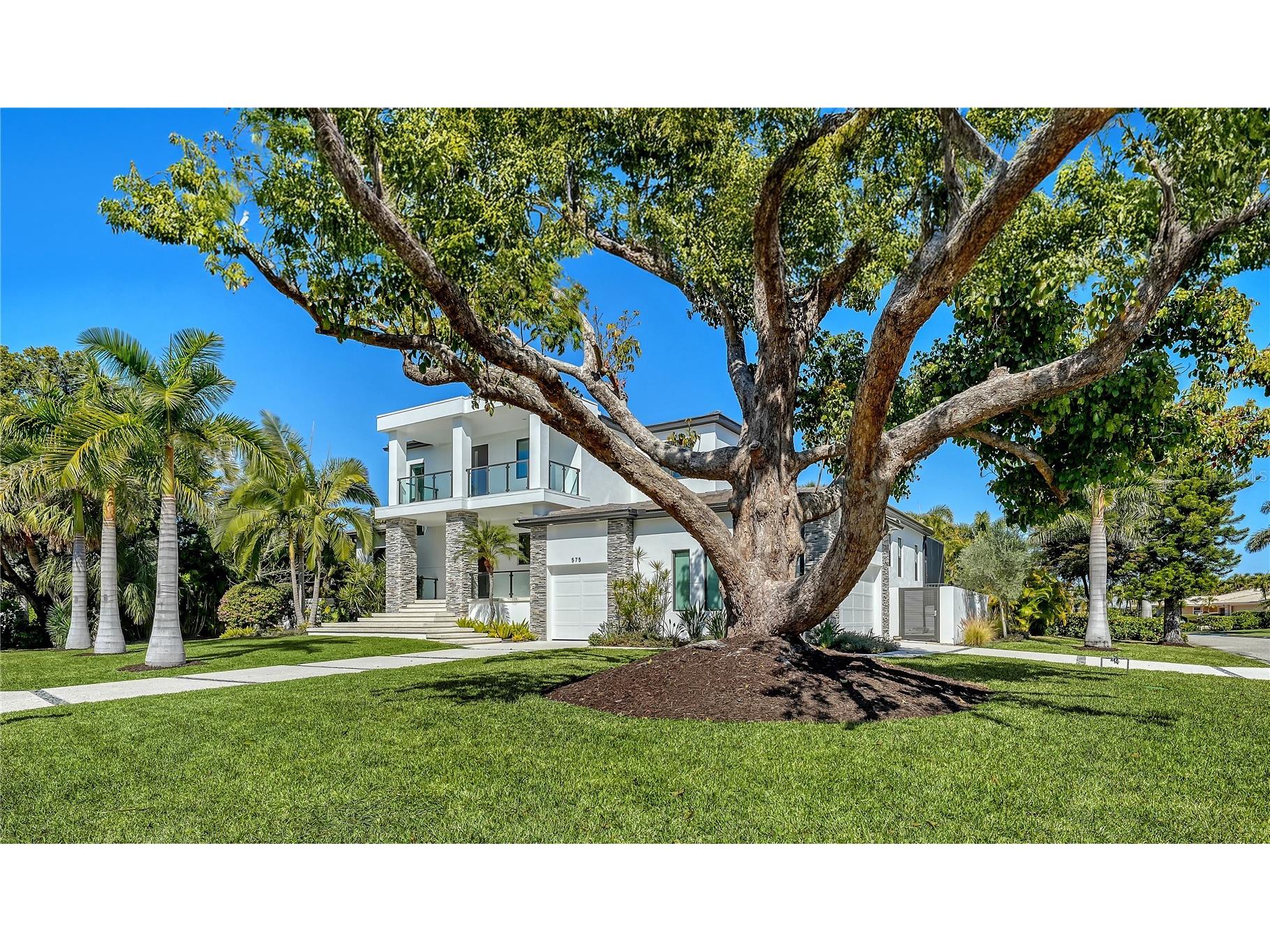 575 S Spoonbill Drive Sarasota FL 34236 A4682428 image2