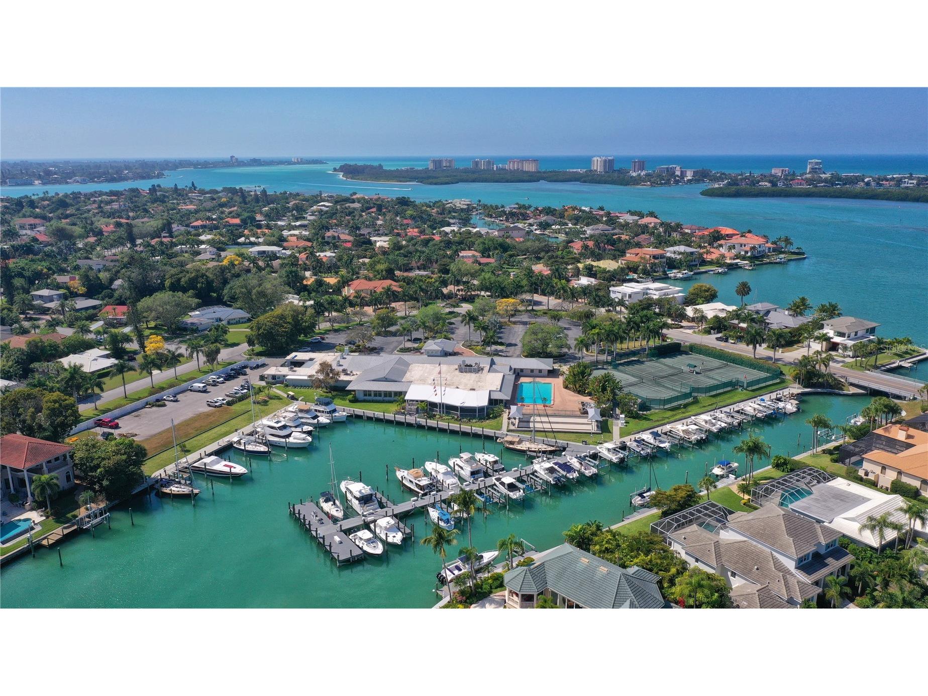 575 S Spoonbill Drive Sarasota FL 34236 A4682428 image49
