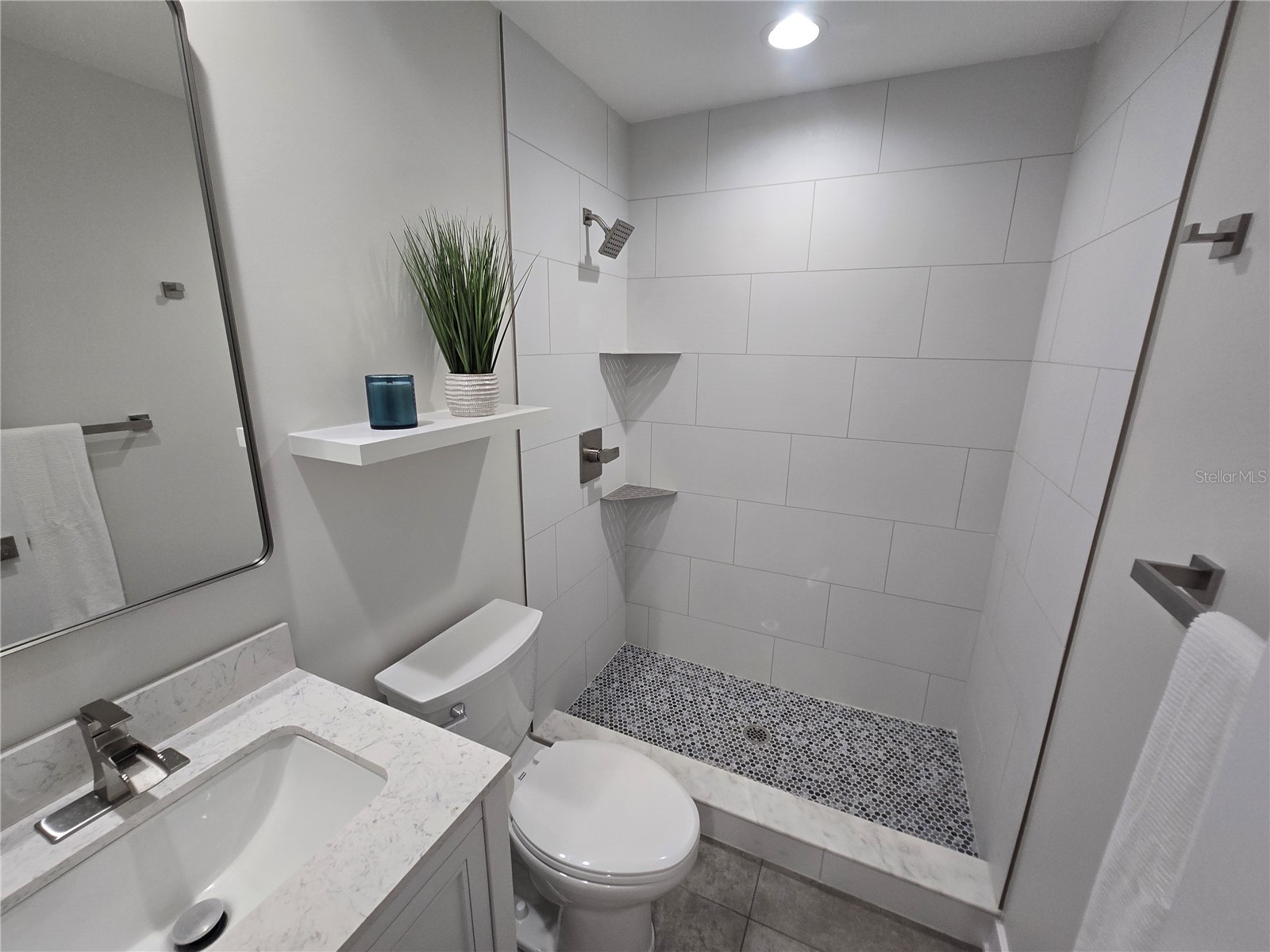 5750 80th Street N #A106 Saint Petersburg FL 33709 TB8517797 image44