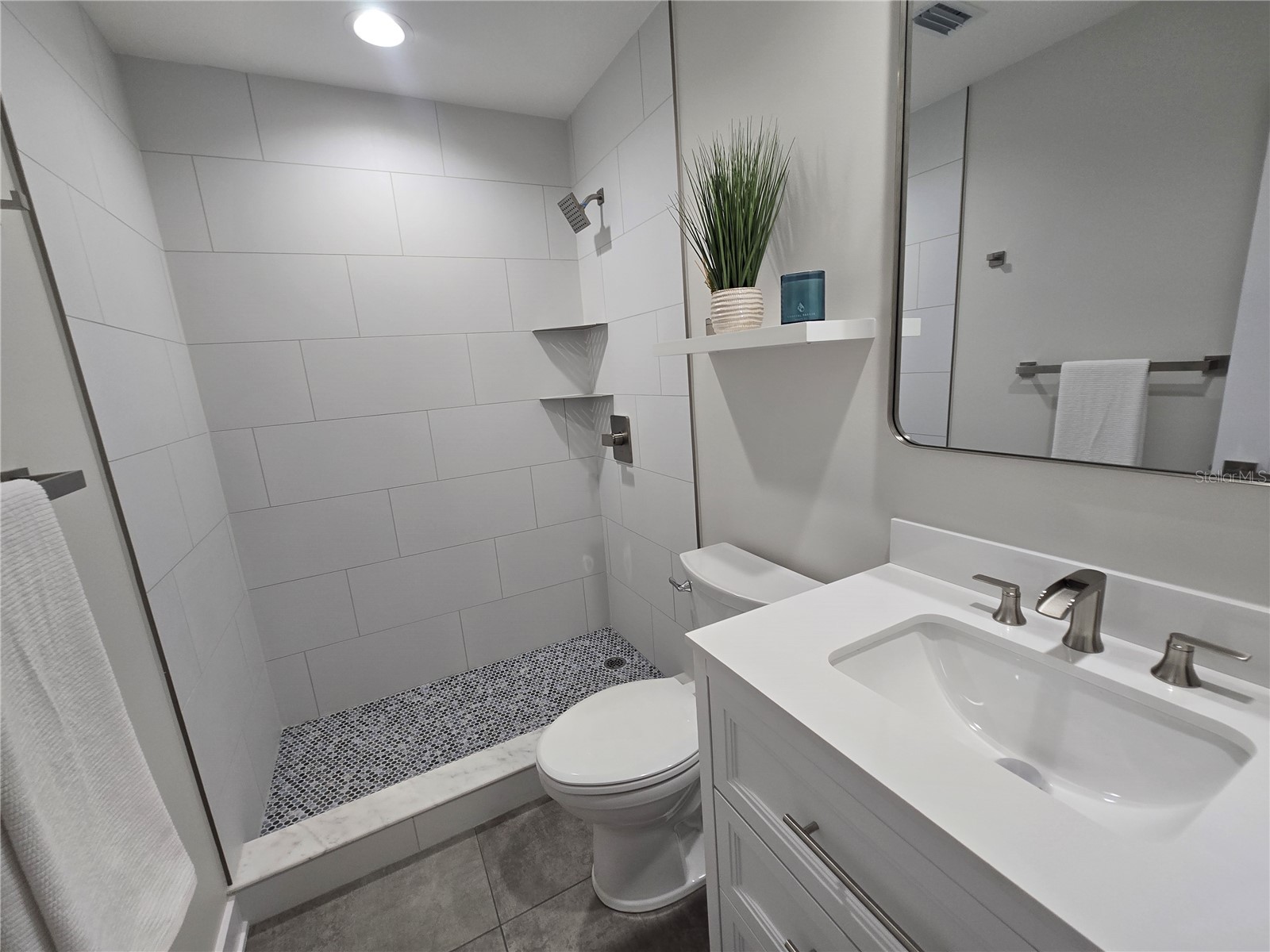 5750 80th Street N #A106 Saint Petersburg FL 33709 TB8517797 image56