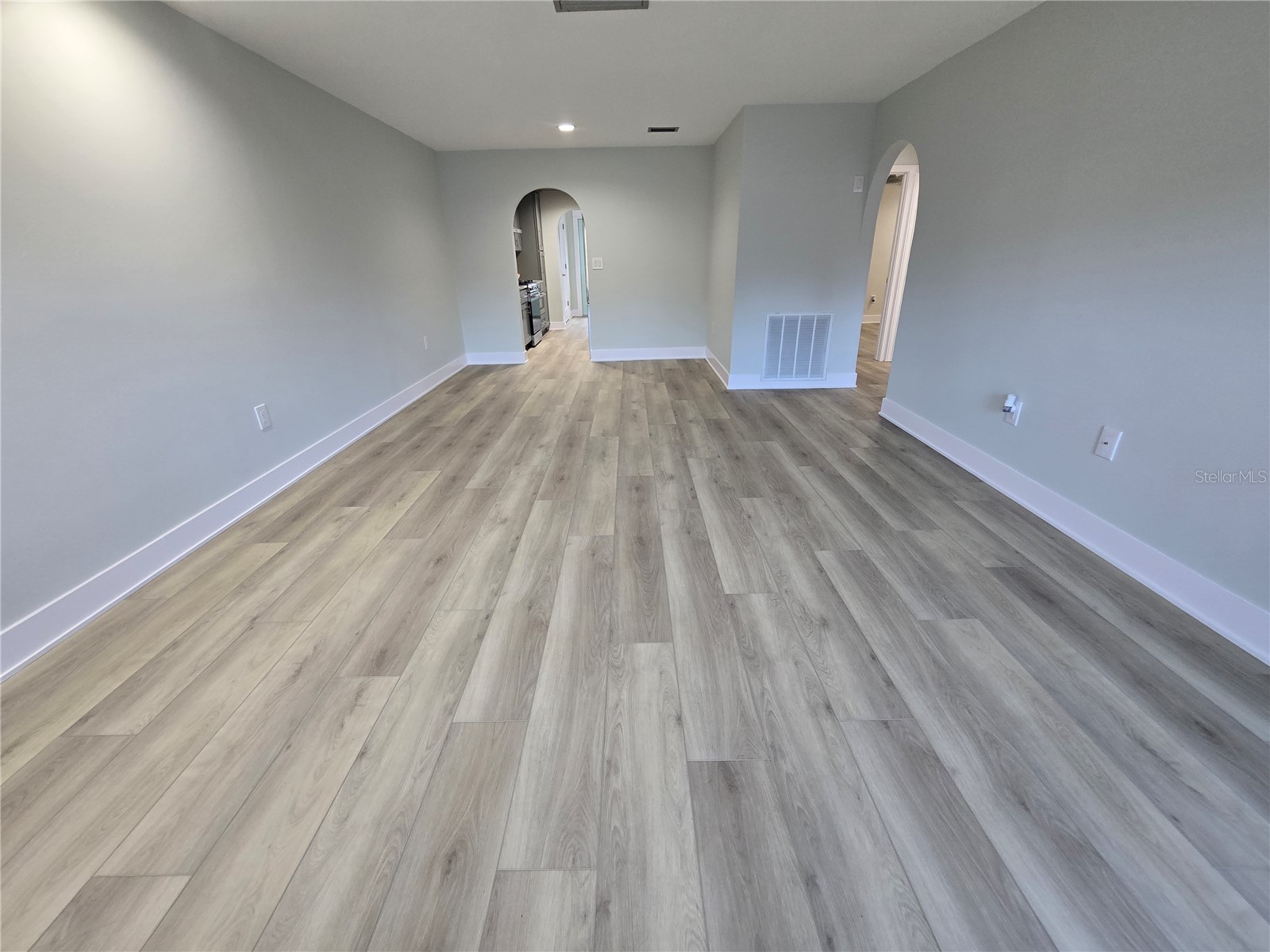 5750 80th Street N #A106 Saint Petersburg FL 33709 TB8517797 image6