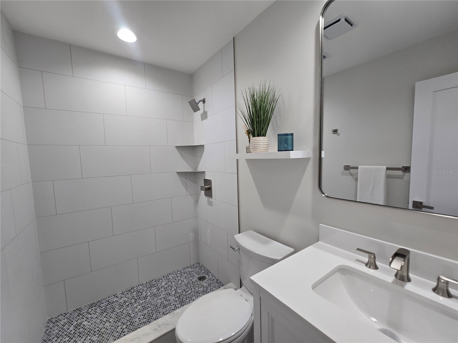 5750 80th Street N #A106 Saint Petersburg FL 33709 TB8517797 image60