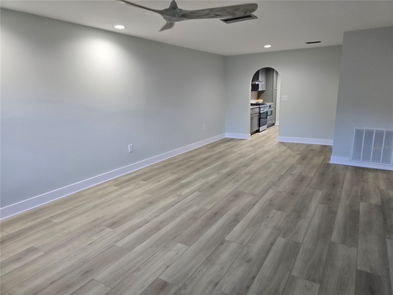 5750 80th Street N #A106 Saint Petersburg FL 33709 TB8517797 image8