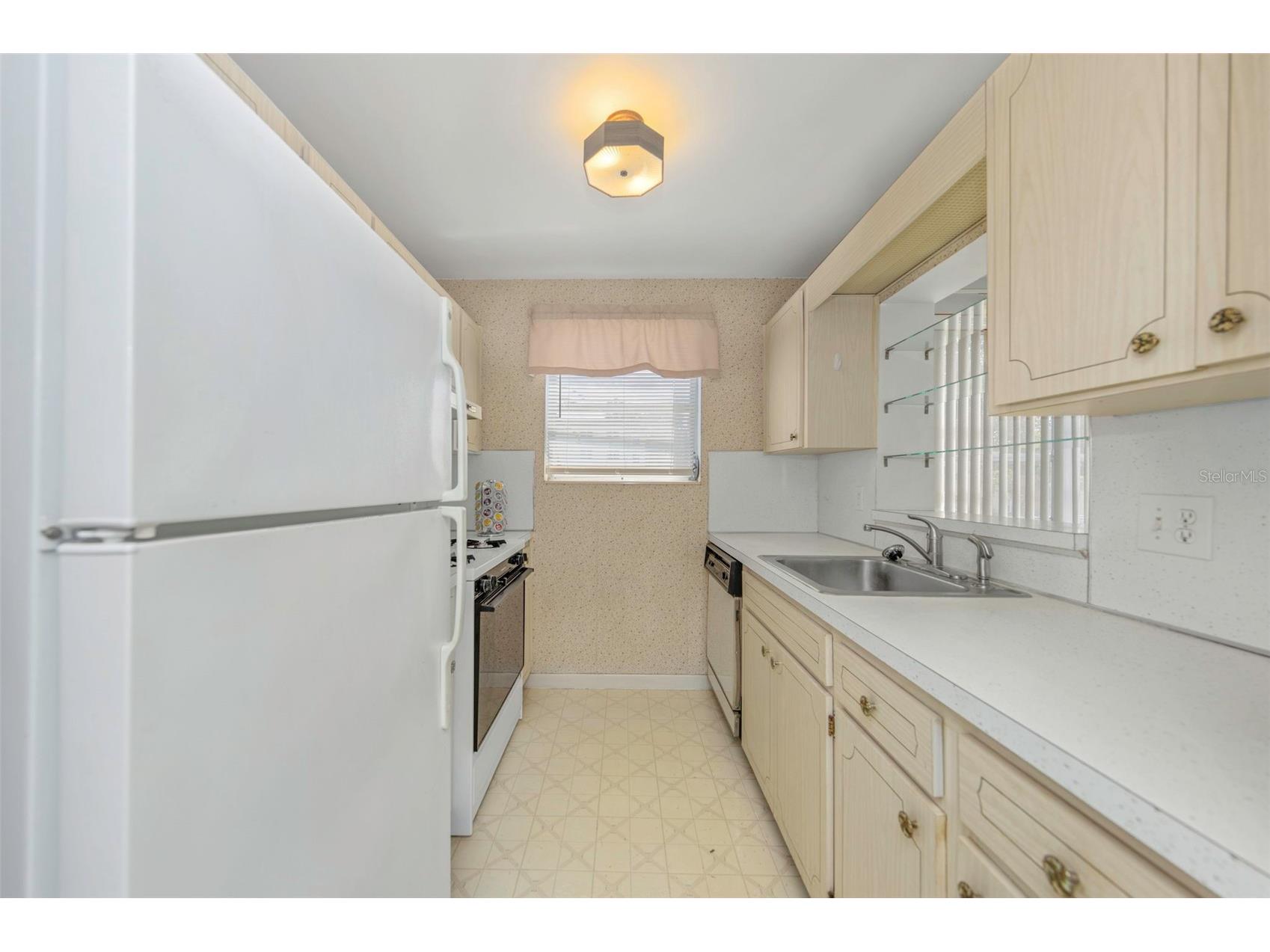 5750 80th Street N #B-206 Saint Petersburg FL 33709 TB8483548 image11