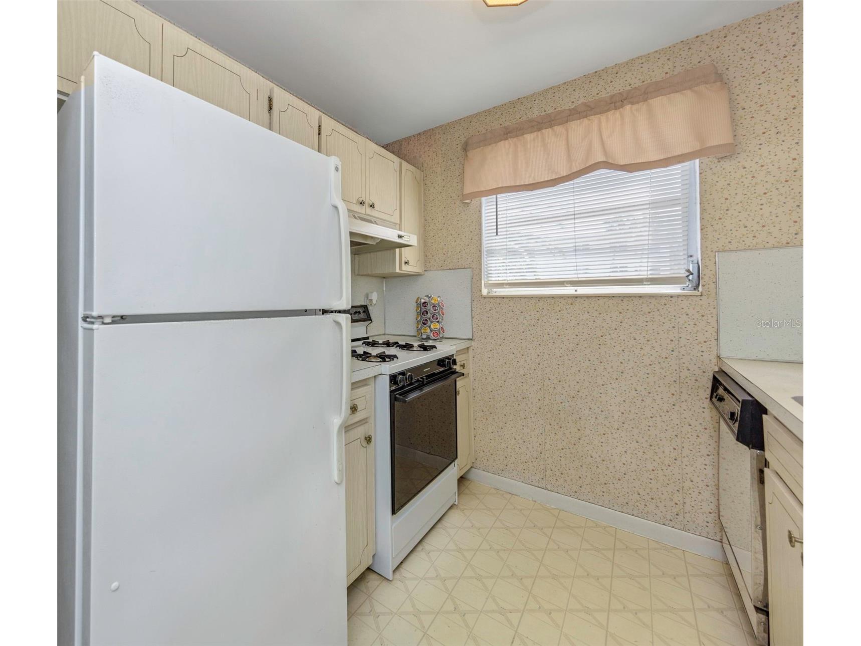 5750 80th Street N #B-206 Saint Petersburg FL 33709 TB8483548 image13