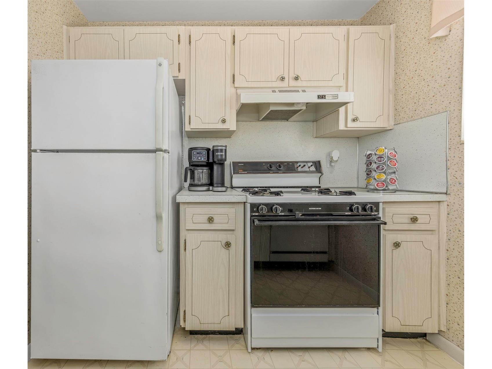 5750 80th Street N #B-206 Saint Petersburg FL 33709 TB8483548 image14