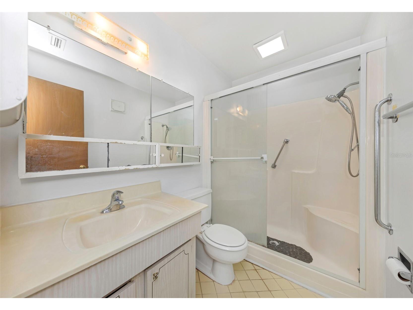 5750 80th Street N #B-206 Saint Petersburg FL 33709 TB8483548 image22