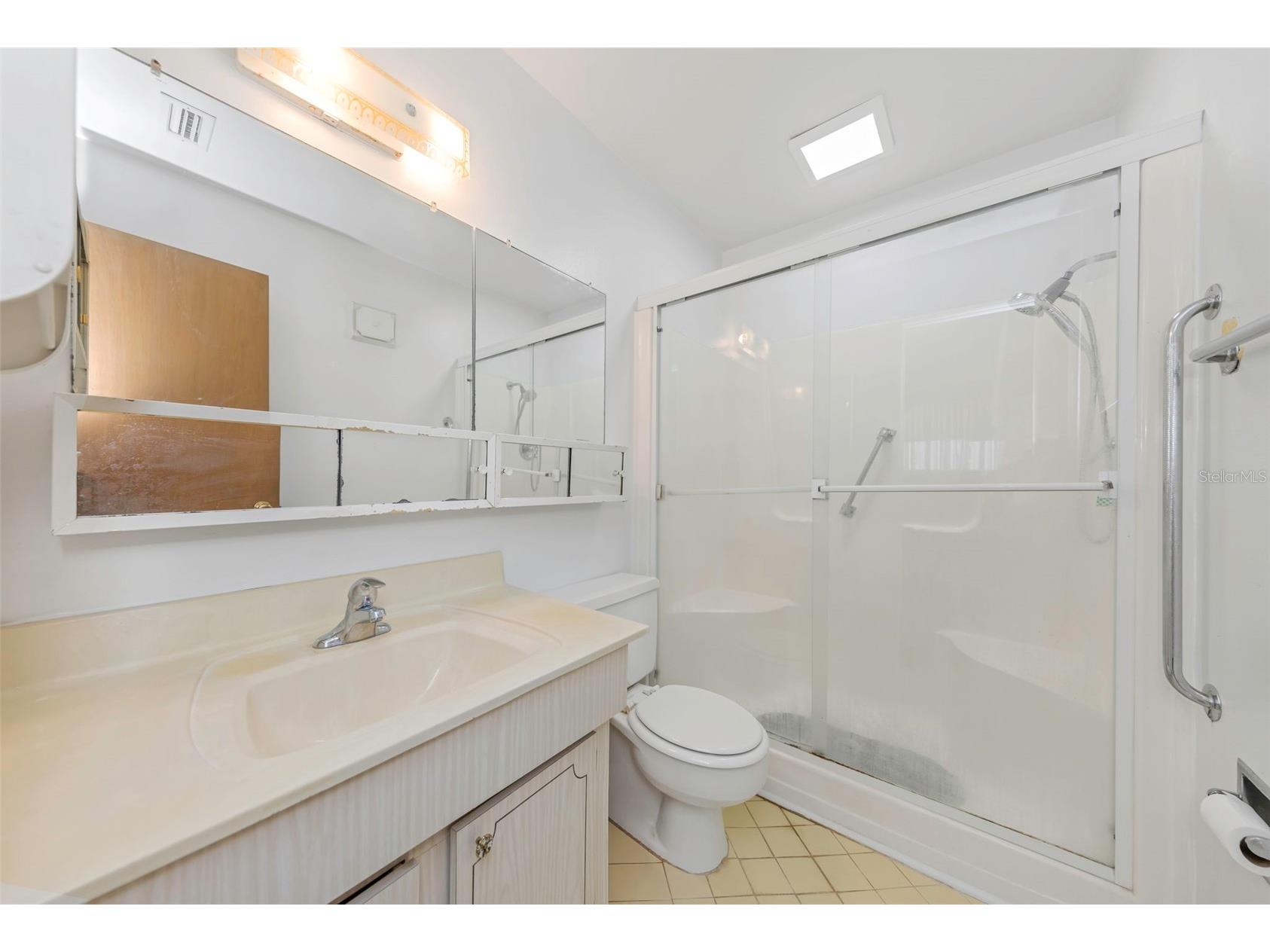 5750 80th Street N #B-206 Saint Petersburg FL 33709 TB8483548 image25