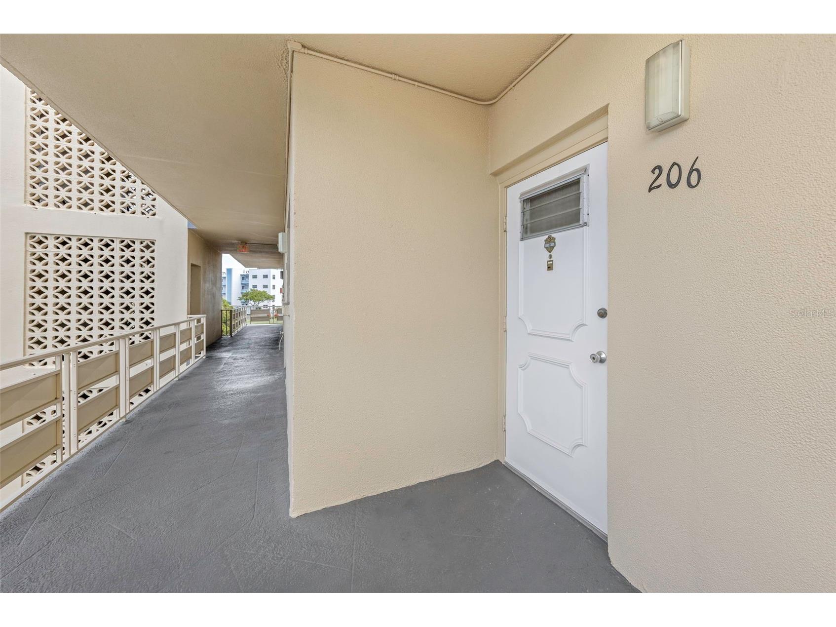 5750 80th Street N #B-206 Saint Petersburg FL 33709 TB8483548 image4