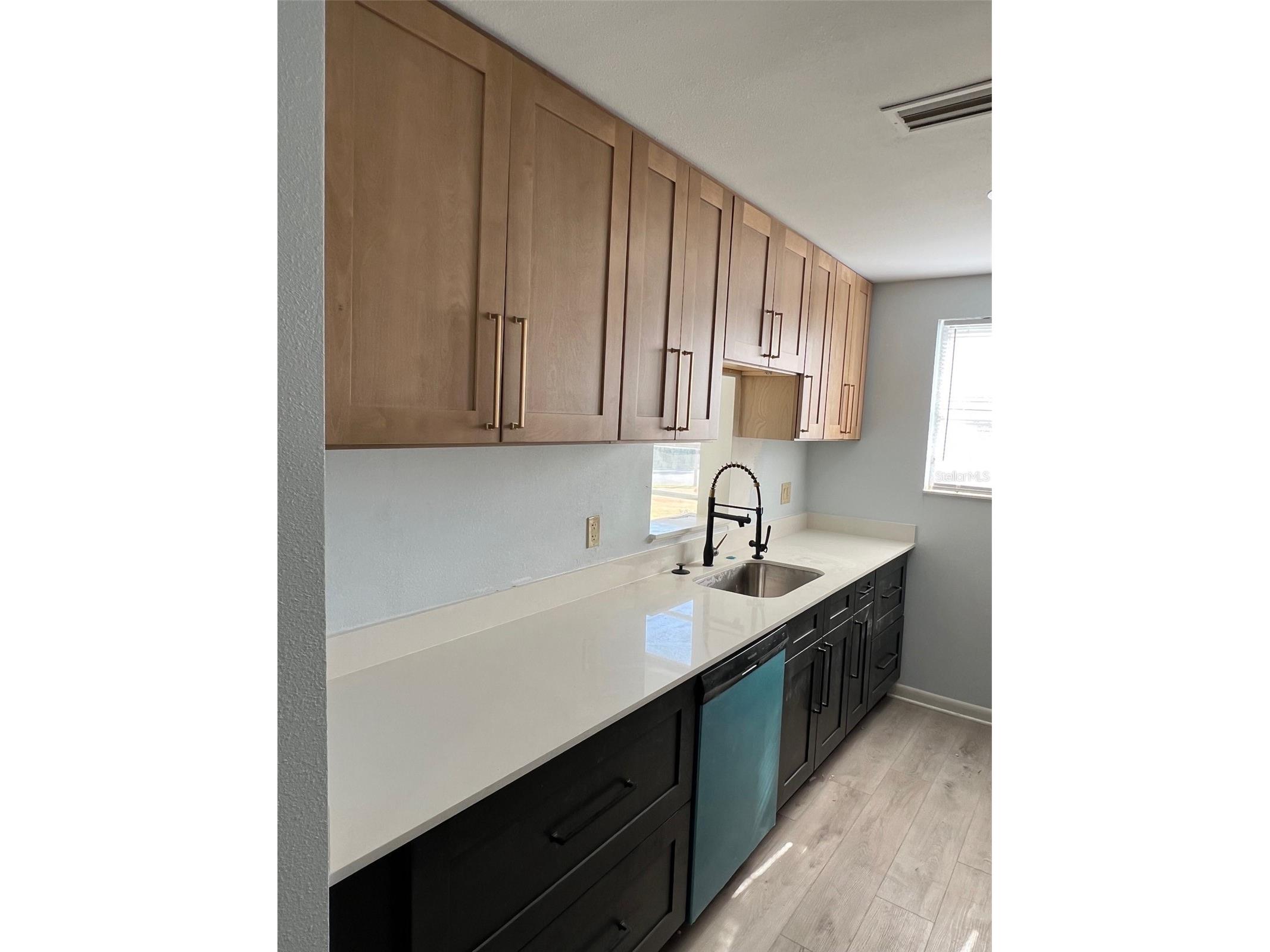 5750 80th Street N #B203 Saint Petersburg FL 33709 TB8478065 image11