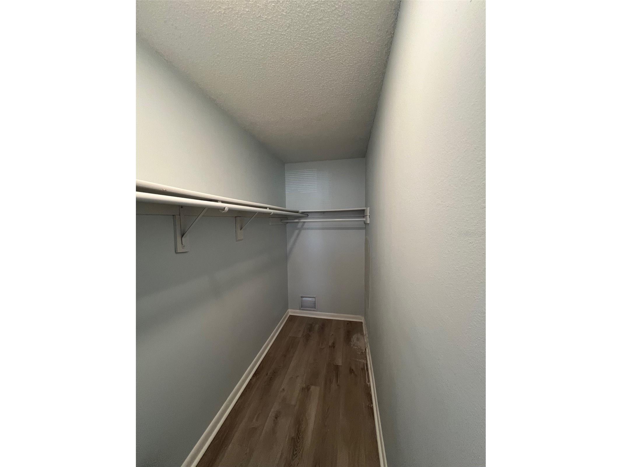 5750 80th Street N #B203 Saint Petersburg FL 33709 TB8478065 image23