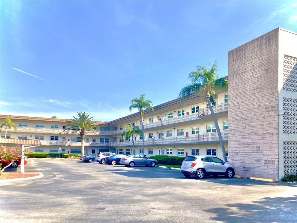 5750 80th Street N #C106 Saint Petersburg FL 33709 U8198544 image1