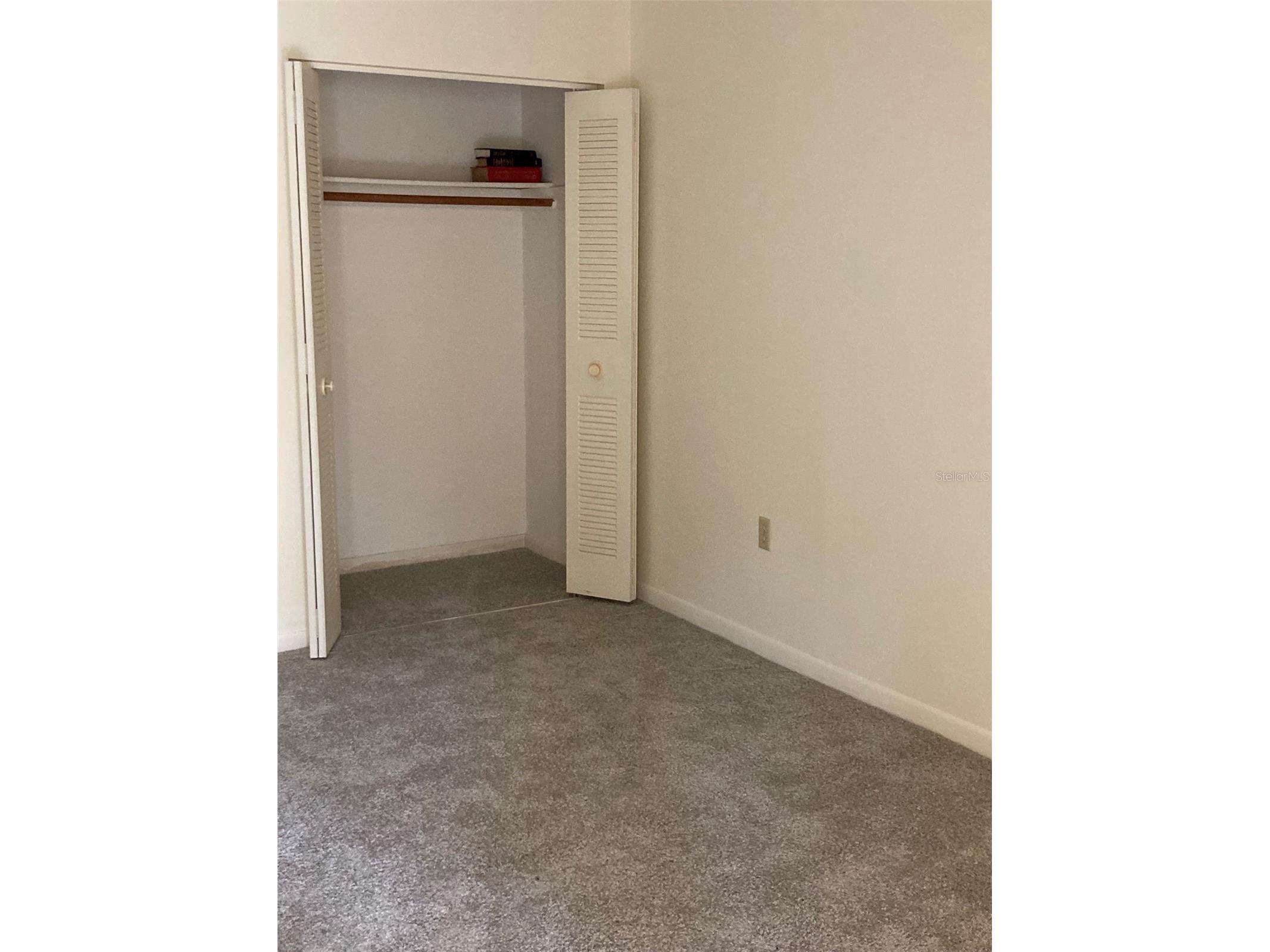 5750 80th Street N #C202 Saint Petersburg FL 33709 TB8484664 image40