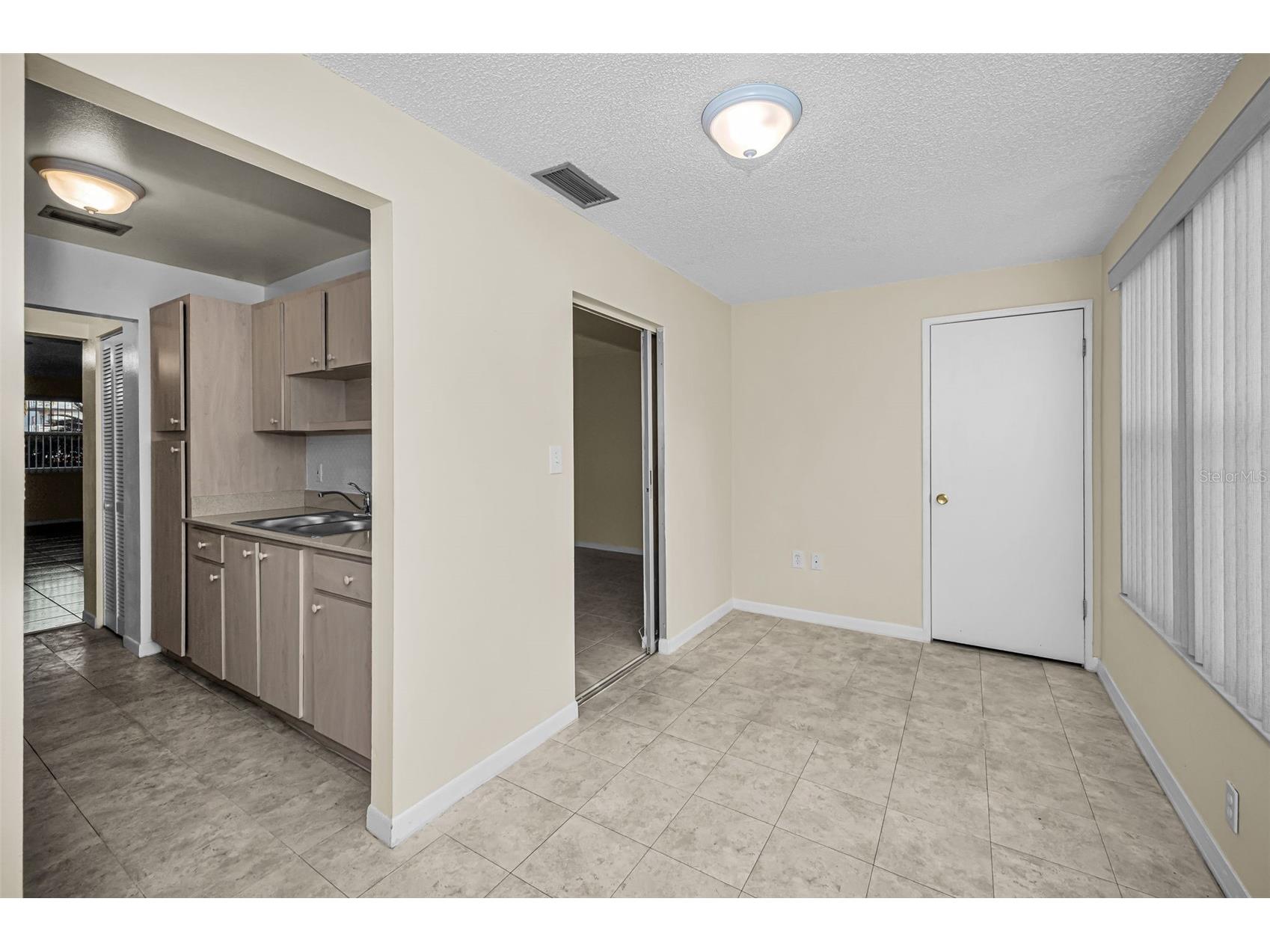5750 80th Street N #D101 Saint Petersburg FL 33709 TB8512601 image12