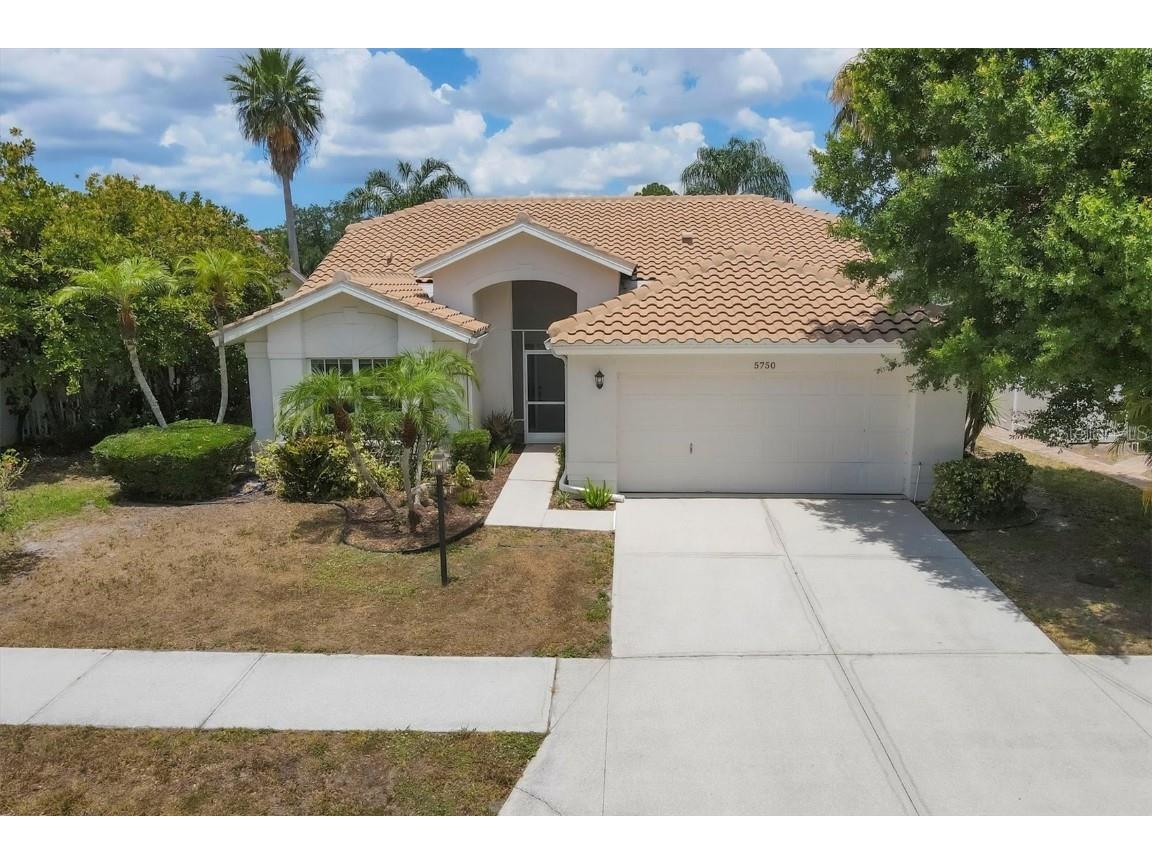 5750 Beaurivage Avenue Sarasota FL 34243 A4611374 image1