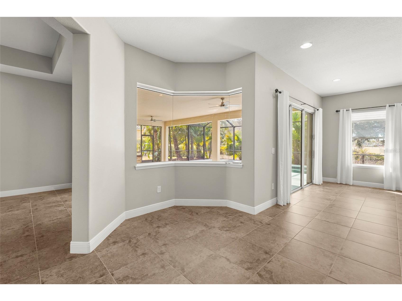 5750 Rock Dove Drive Sarasota FL 34241 A4680889 image20