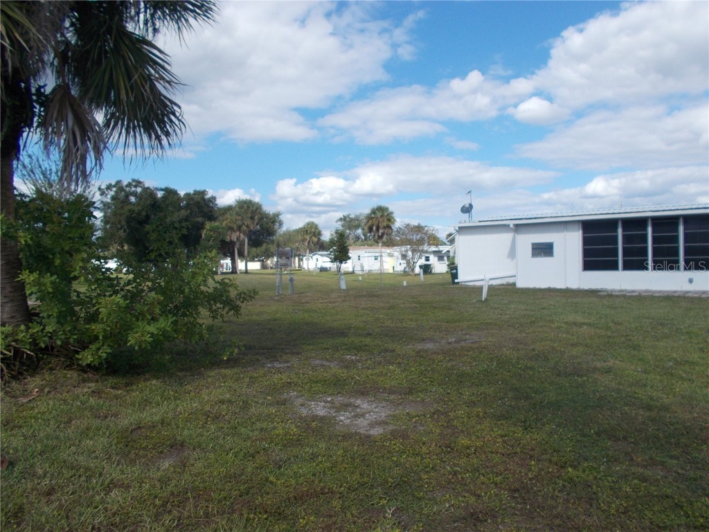 5751 Holiday Park Boulevard North Port FL 34287 C7516405 image4