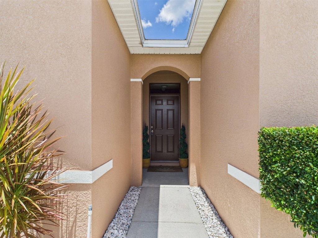 5751 Lakeside Landings Boulevard Winter Haven FL 33881 P4935179 image3