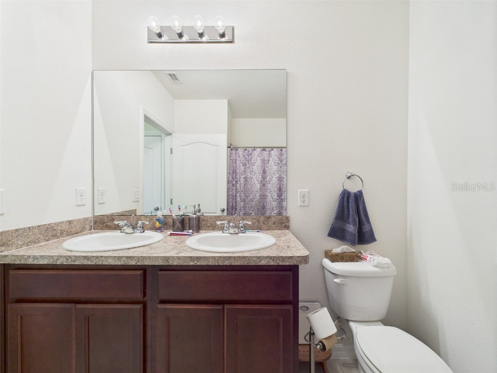 5751 Lakeside Landings Boulevard Winter Haven FL 33881 P4935179 image44