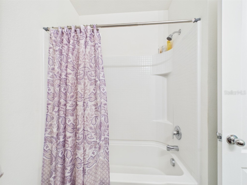 5751 Lakeside Landings Boulevard Winter Haven FL 33881 P4935179 image46