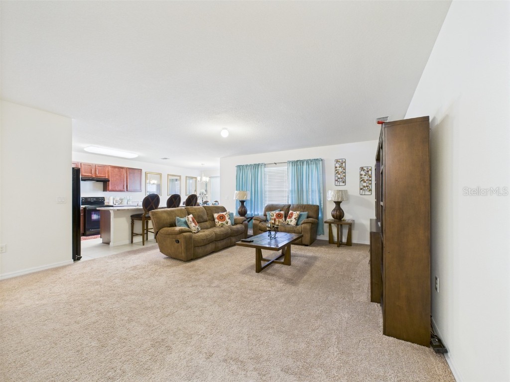 5751 Lakeside Landings Boulevard Winter Haven FL 33881 P4935179 image8