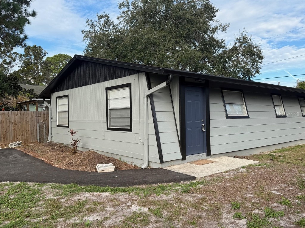 5752 Virginia Avenue New Port Richey FL 34652 W7881044 image1