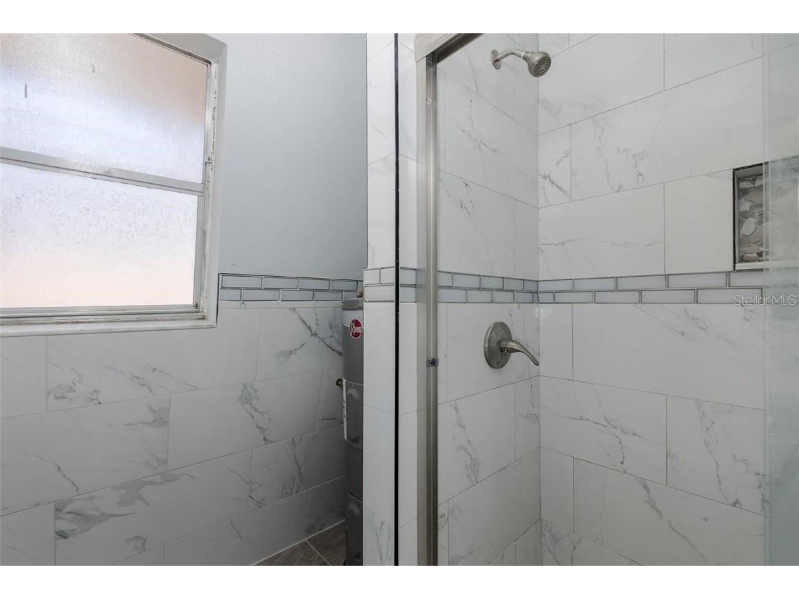 5752 Virginia Avenue New Port Richey FL 34652 W7881044 image7