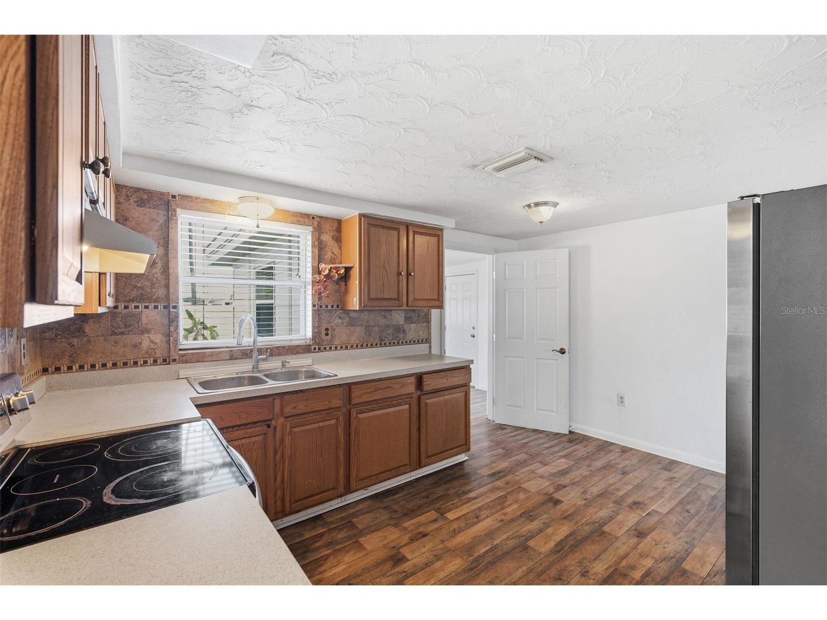 5753 1st Avenue New Port Richey FL 34652 TB8521131 image8