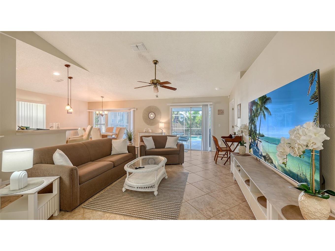 5753 New York Avenue Sarasota FL 34231 A4121629 image3