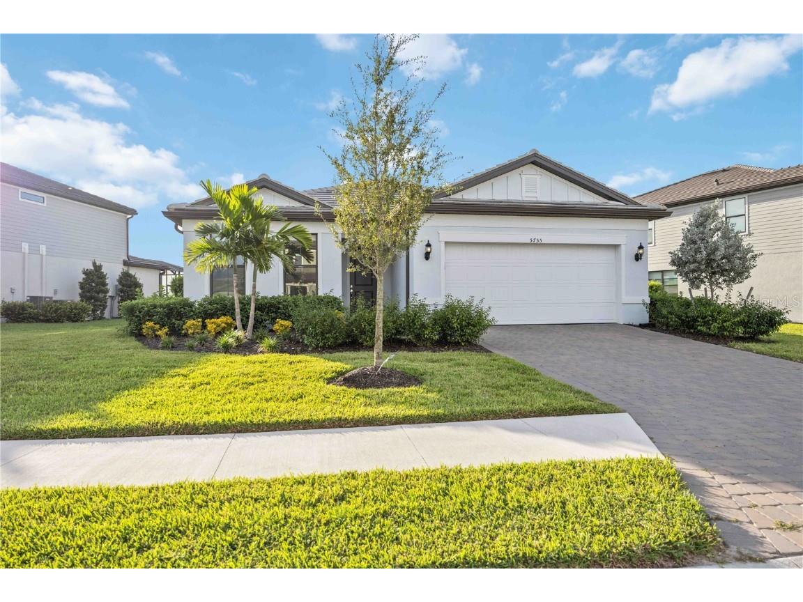 5755 Bluestar Court Lakewood Ranch FL 34211 A4585410 image1