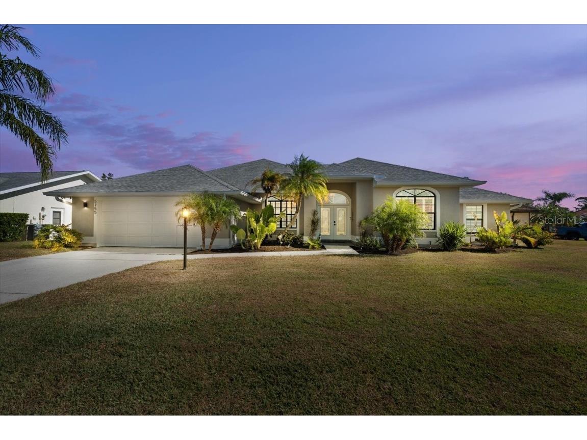5755 Carriage Drive Sarasota FL 34243 A4633359 image1