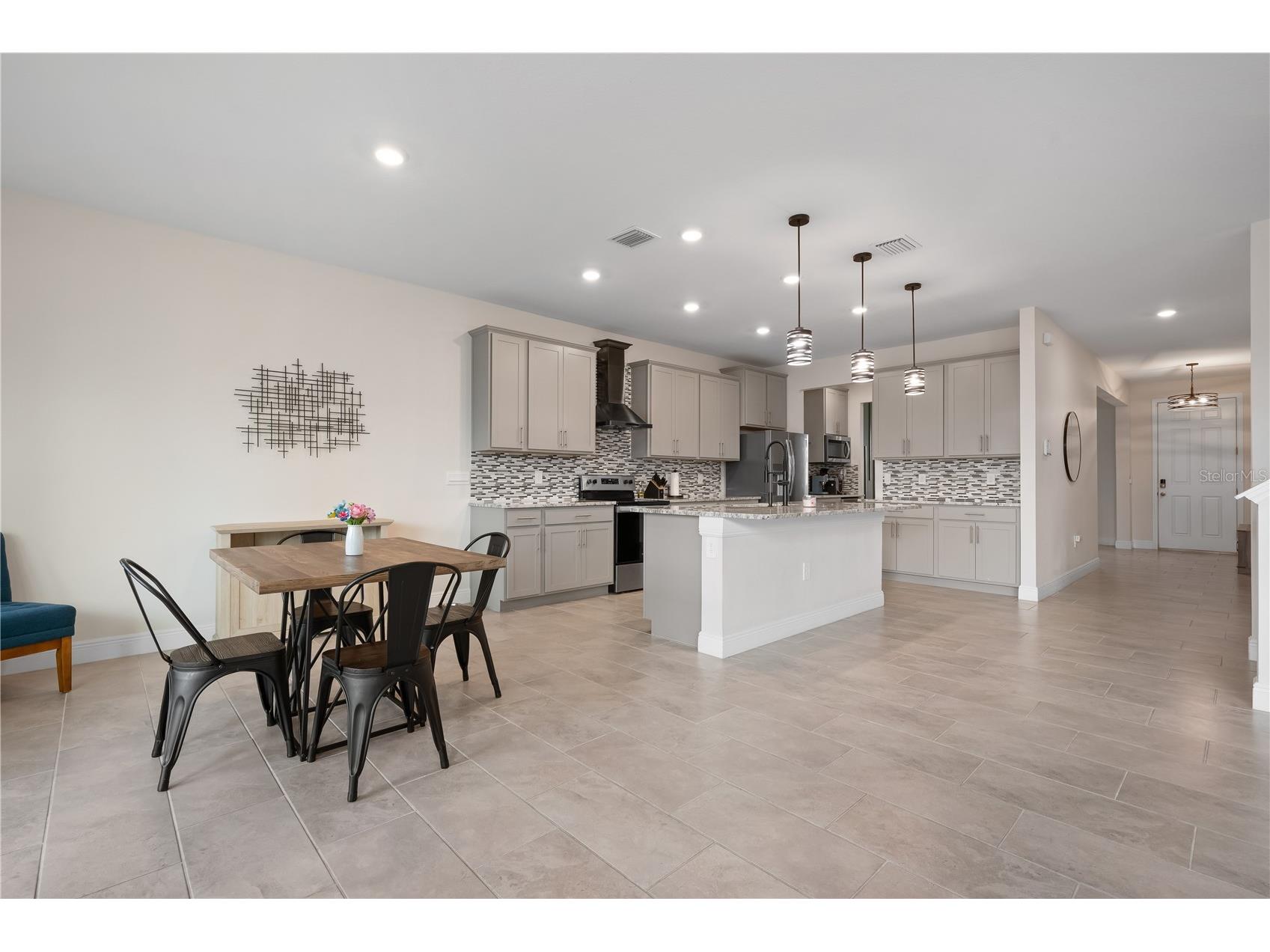 5755 Woodland Sage Drive Sarasota FL 34238 A4682200 image8