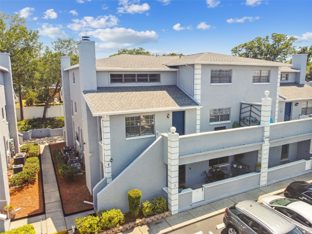 5756 Calais Boulevard N #5 Saint Petersburg FL 33714 U8216285 image1