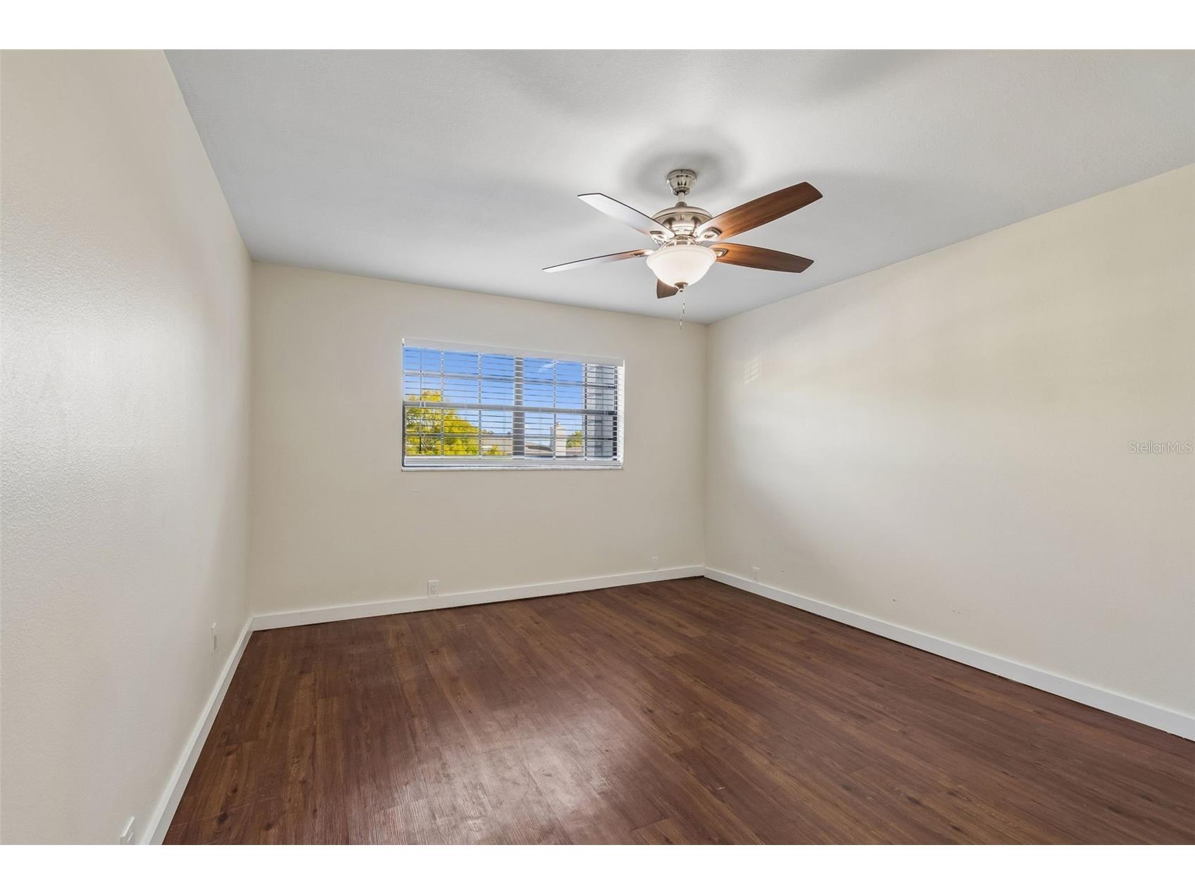 5756 Calais Boulevard N #8 Saint Petersburg FL 33714 TB8484680 image16