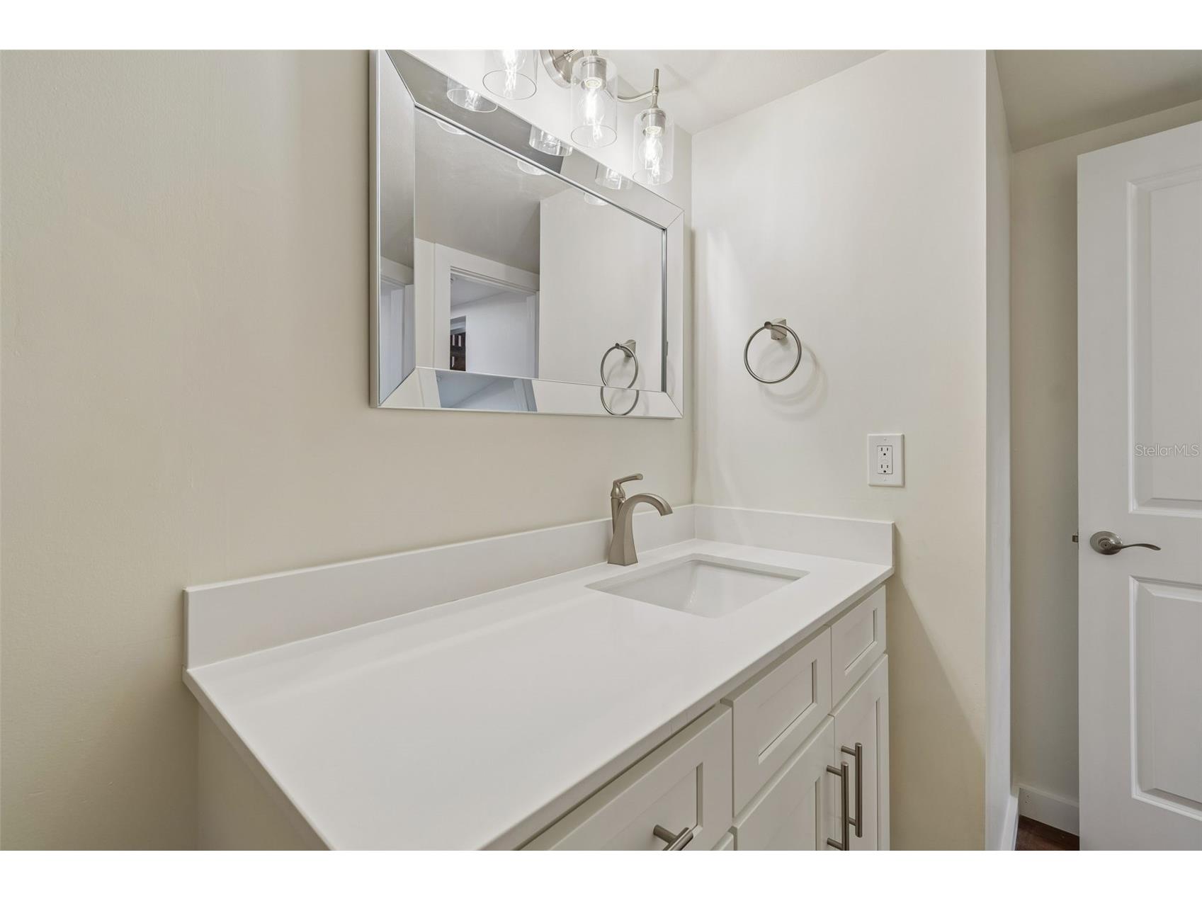 5756 Calais Boulevard N #8 Saint Petersburg FL 33714 TB8484680 image20