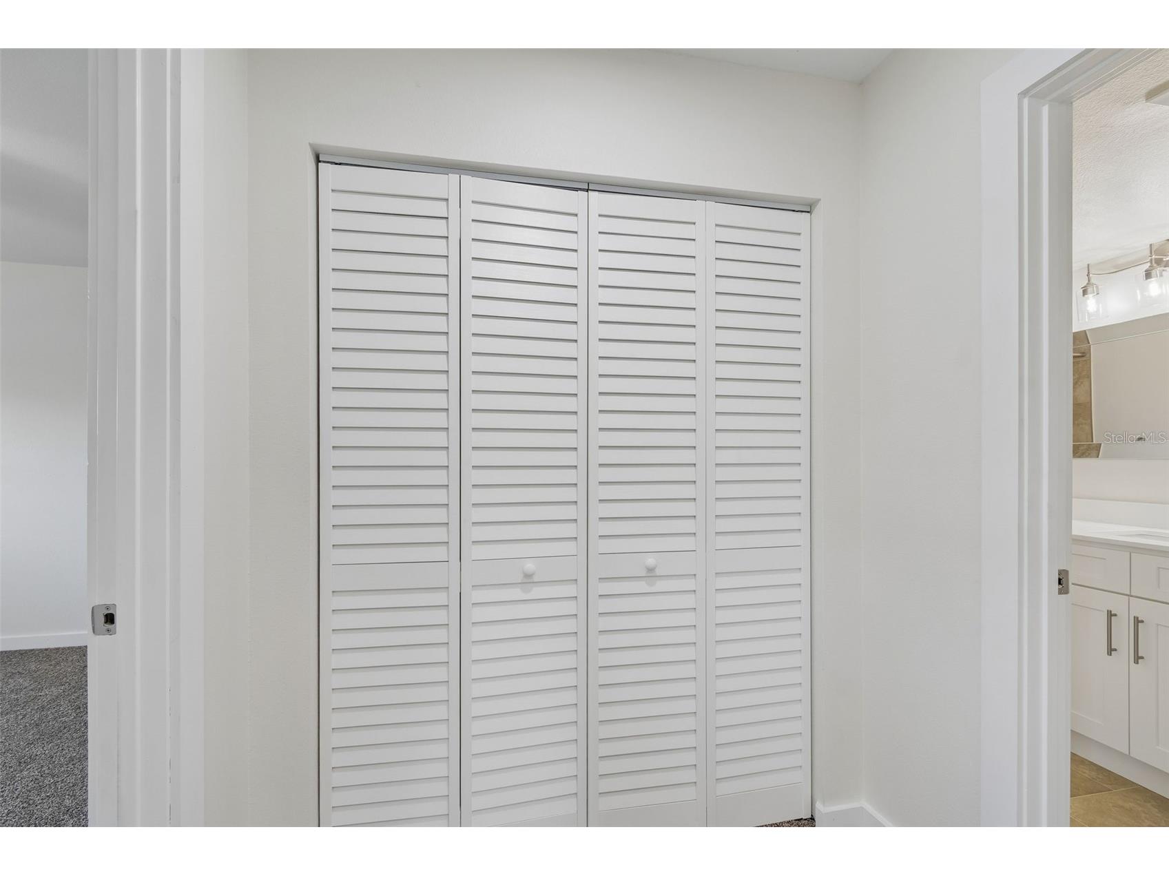 5756 Calais Boulevard N #8 Saint Petersburg FL 33714 TB8484680 image24