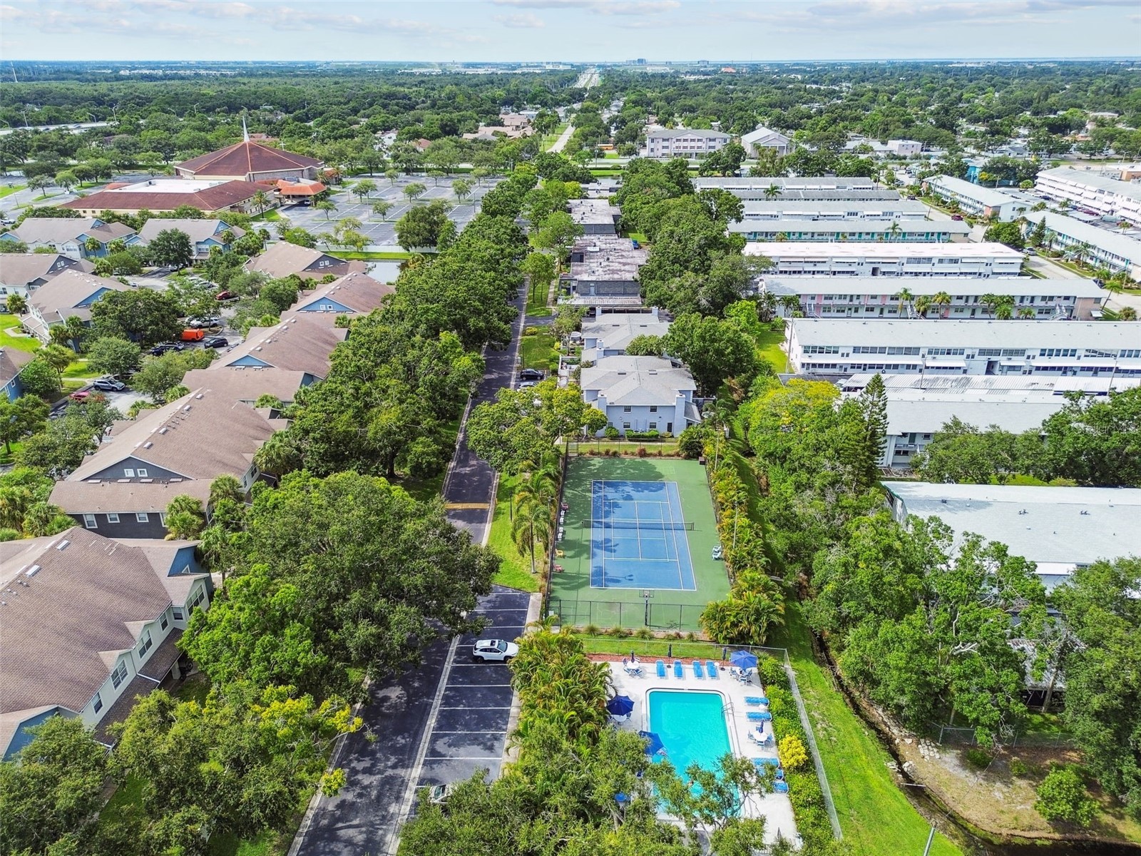 5756 Calais Boulevard N #8 Saint Petersburg FL 33714 TB8484680 image37