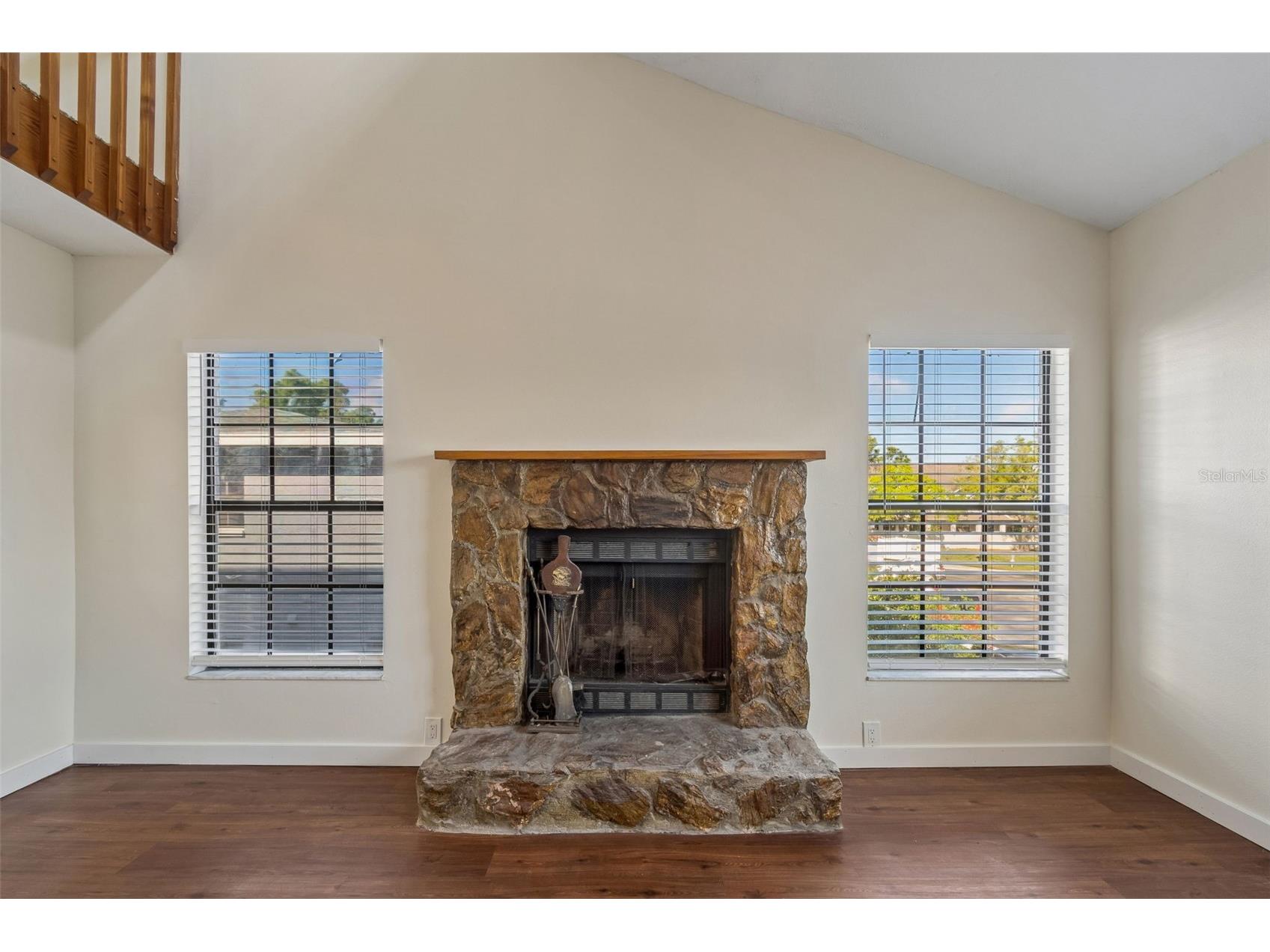 5756 Calais Boulevard N #8 Saint Petersburg FL 33714 TB8484680 image8