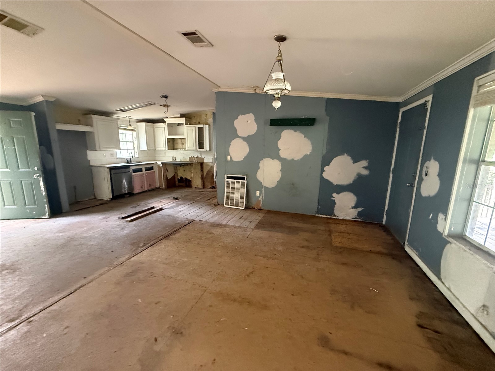 5756 NE 165th Terrace Road Silver Springs FL 34488 - LAKE SILVER SPRINGS OM721236 image10