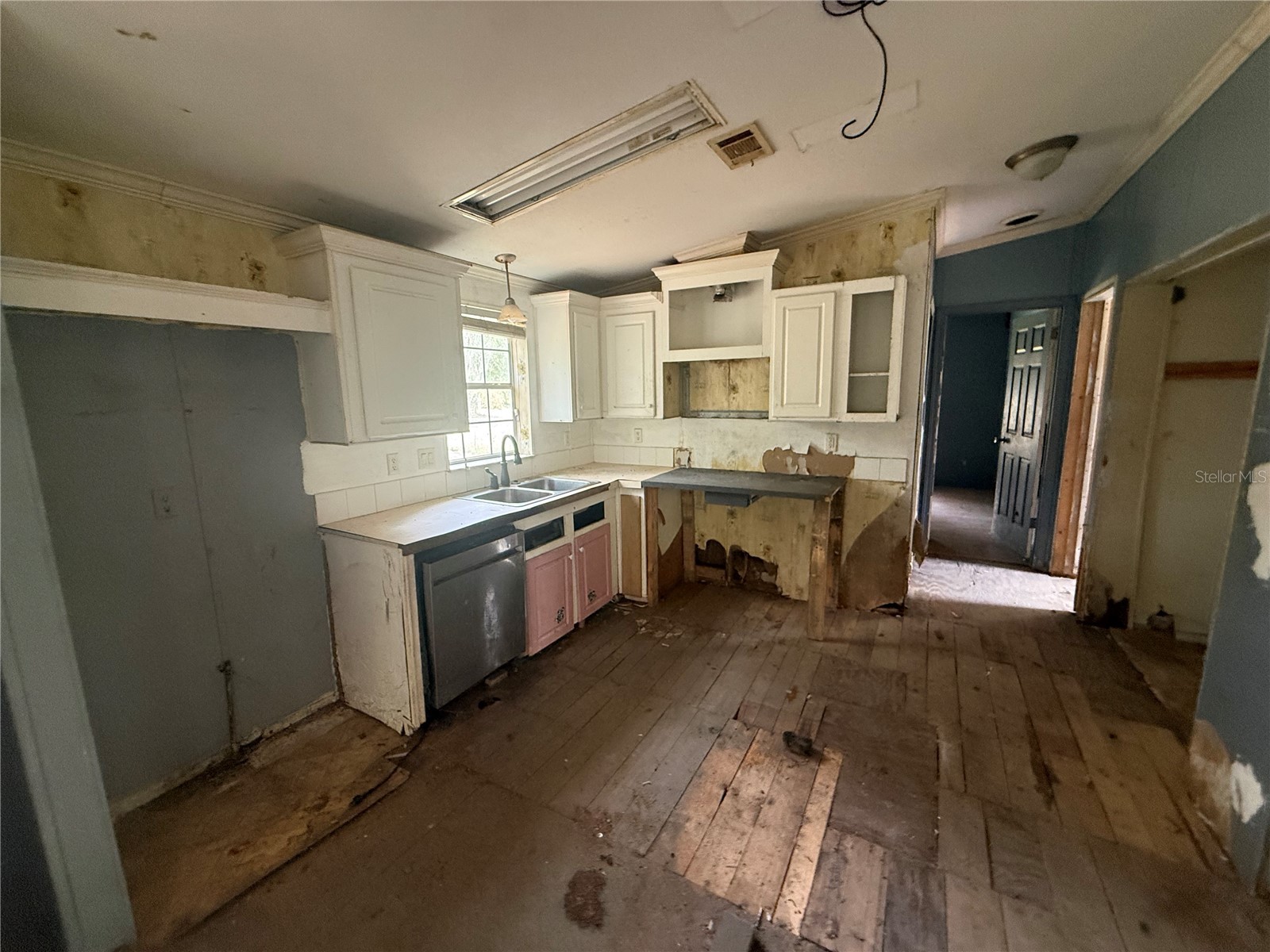 5756 NE 165th Terrace Road Silver Springs FL 34488 - LAKE SILVER SPRINGS OM721236 image11
