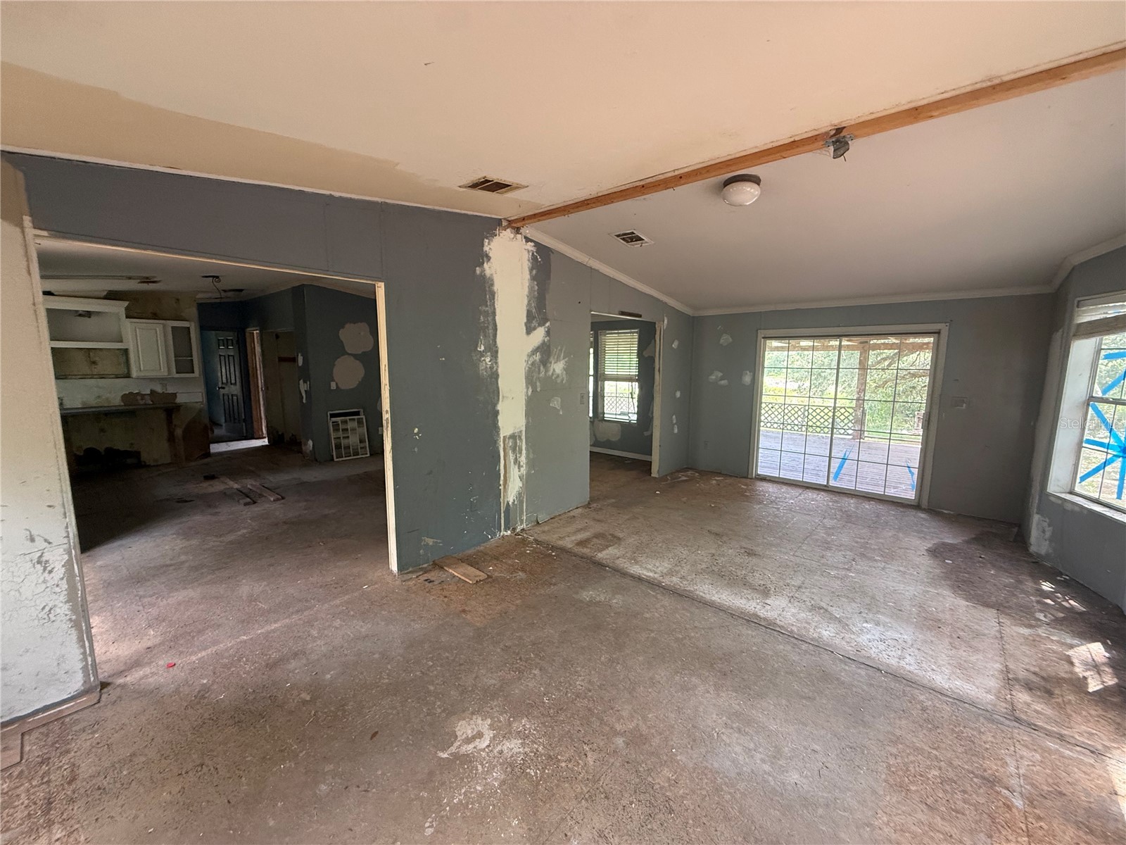 5756 NE 165th Terrace Road Silver Springs FL 34488 - LAKE SILVER SPRINGS OM721236 image13